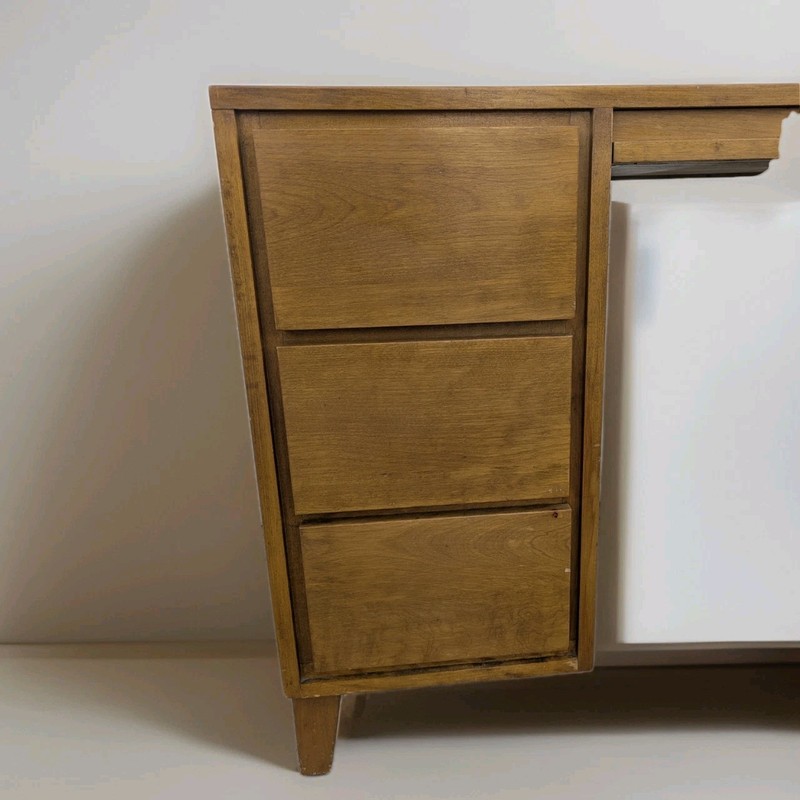 Mid Century Modern Leslie Diamond Conant Ball Desk "ModernMates" Collection VTG gallery