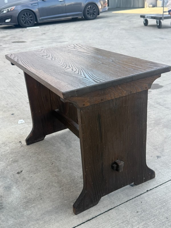 EARLY L & JG STICKLEY ATTRIBUTED ARTS AND CRAFTS CHESTNUT TRESTLE TABLE gallery