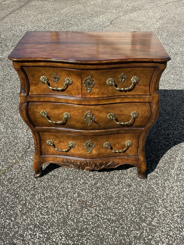 Baker McMillen Collection Continental Style Bombe Chest Of Drawers