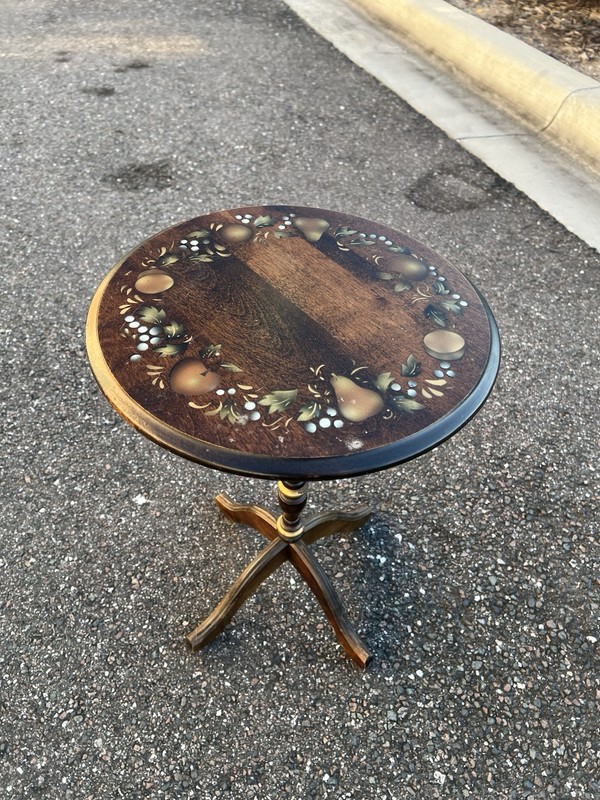 Vintage Round Stencil Flip Tip Top Table Length 22” Free Shipping gallery