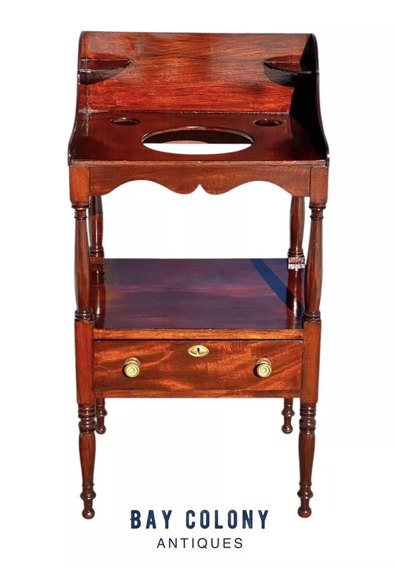 Antique Sheraton Mahogany Washstand / End Table with Drawer