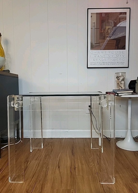 1980’s Clear Lucite Acrylic Side Table Vintage MCM Mid Century Space Age