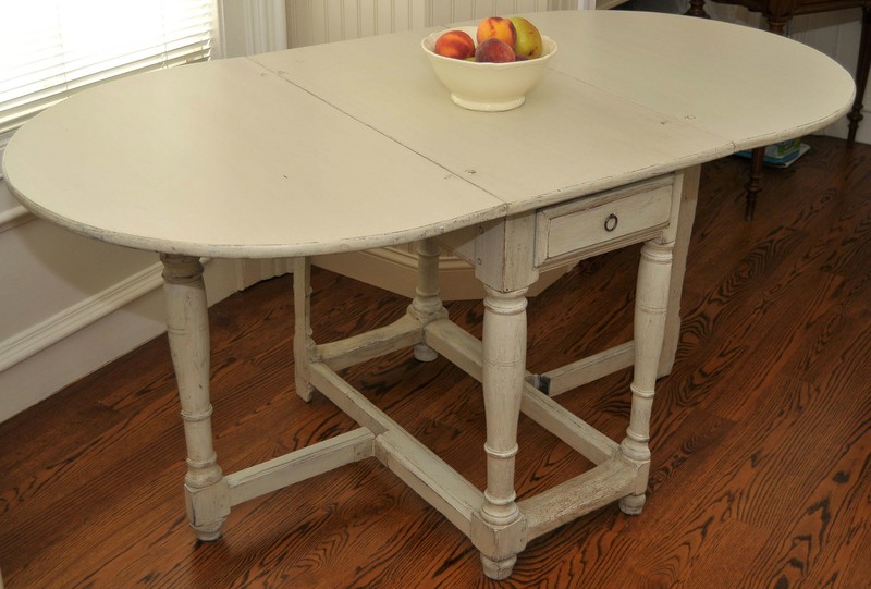 SWEDISH PAINTED GATE LEG TABLE ca 1800 ORIGINAL PAINT