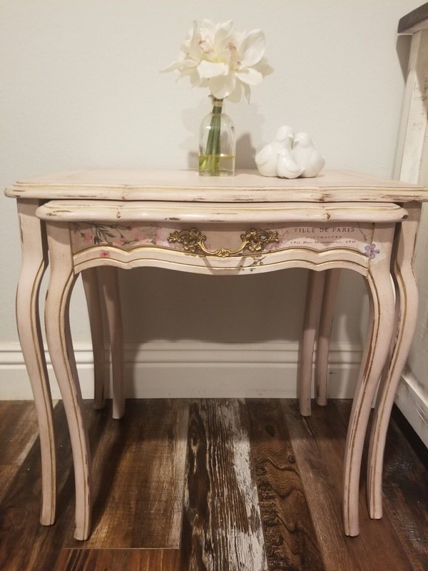 Shabby chic nesting tables