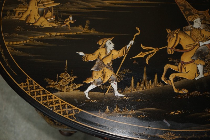 LARGE OVAL ANTIQUE CIRCA 1920 CHINESE CHINOISERIE EXPORT LACQUERED COFFEE TABLE gallery