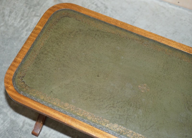 MEDIUM SIZED GREEN LEATHER & MAHOGANY BEVAN FUNNELL COFFEE TABLE NICE PATINA gallery