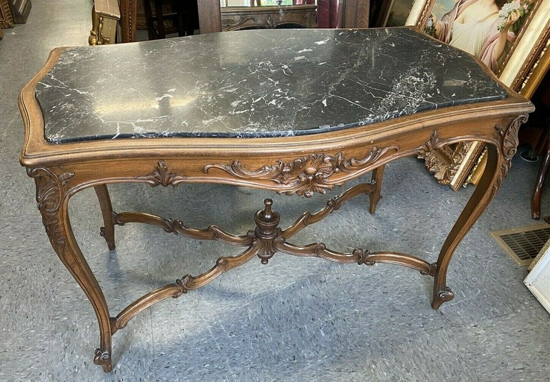 ANTIQUE VICTORIAN CARVED WALNUT MARBLE TOP PARLOR CENTER TABLE