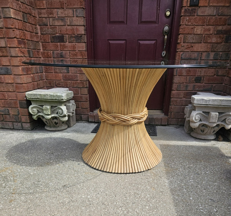 VINTAGE RATTAN BAMBOO DINING TABLE SHEAF OF WHEAT DESIGN CIRCULAR GLASS TOP gallery