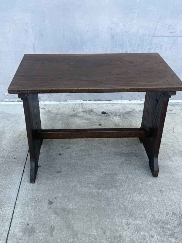 EARLY L & JG STICKLEY ATTRIBUTED ARTS AND CRAFTS CHESTNUT TRESTLE TABLE
