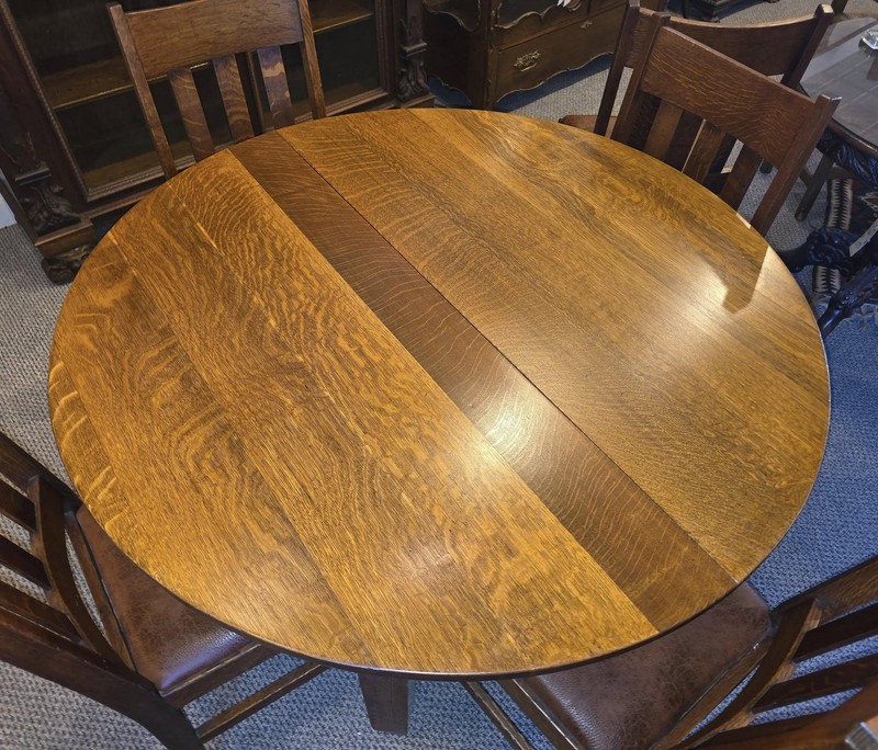 Antique Gustav Stickley Round Mission Oak Dining Table – with 4 leaves gallery