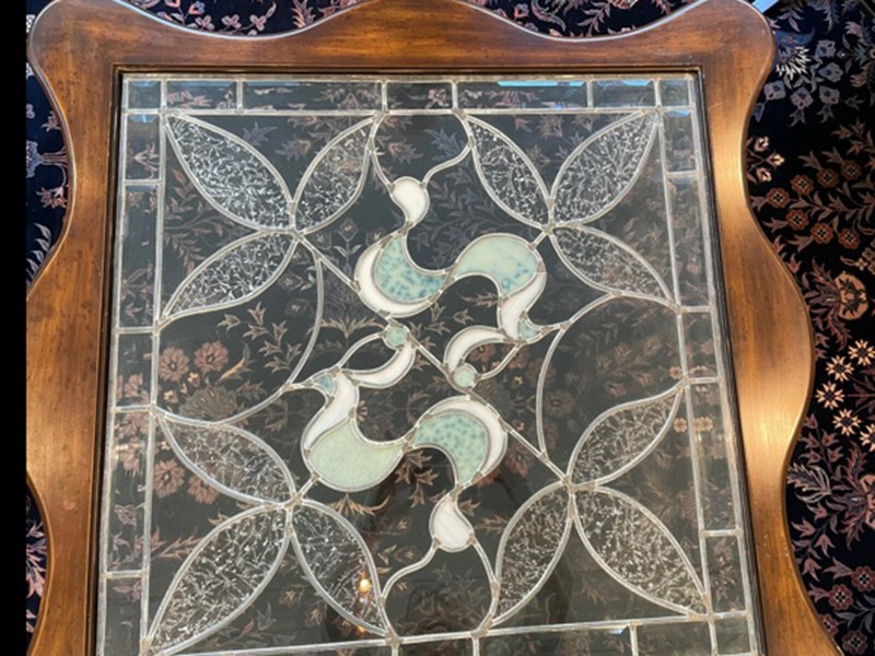 GORGEOUS PHYLLIS MORRIS COFFEE TABLE WITH STAINED GLASS TOP - SIGNED! gallery