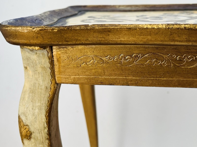 VTG Florentine Side Table, Antique Nesting Table Gold Leaf Gilded Florence ITALY gallery