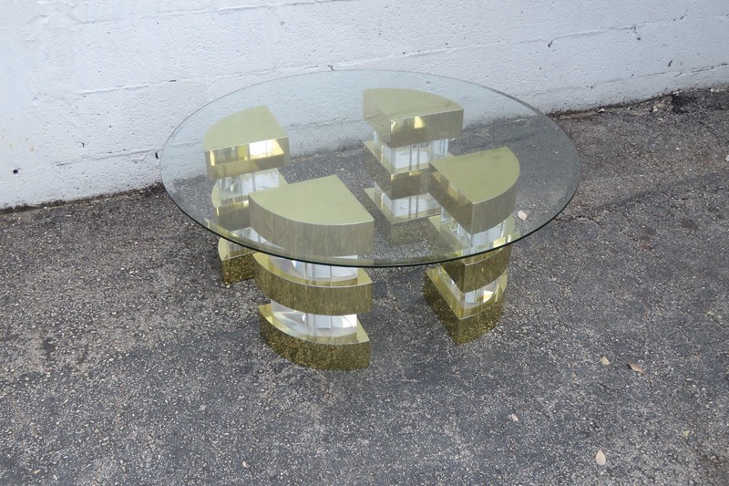 Mid Century Modern Lucite Acrylic and Brass Glass Top Coffee Table 5991