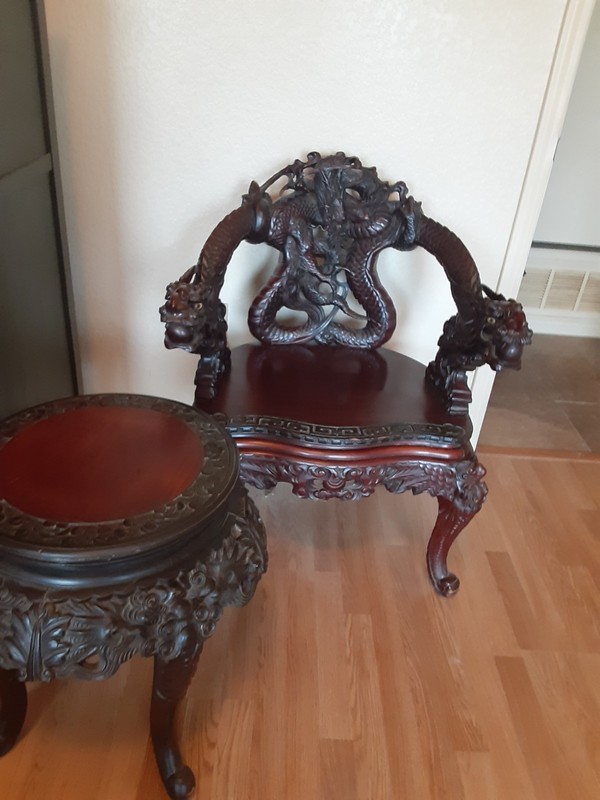 Beautiful carved wooden dragon chair. Great condition.
