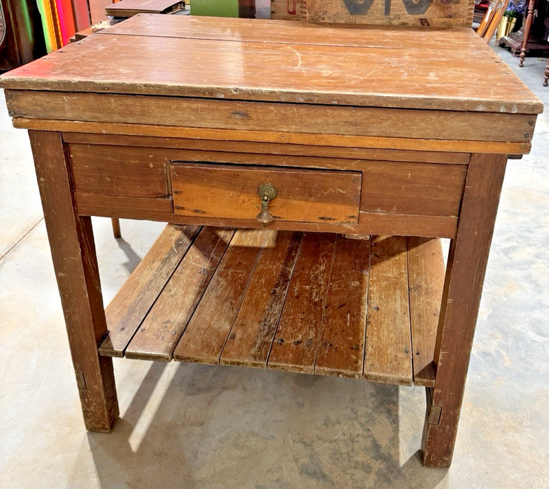 Antique Southern Biscuit Table (19th c.)