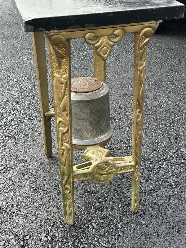 ANTIQUE ART DECO INDUSTRIAL CAST IRON BRONZE MONKEY SIDE TABLE TOBACCO STAND gallery