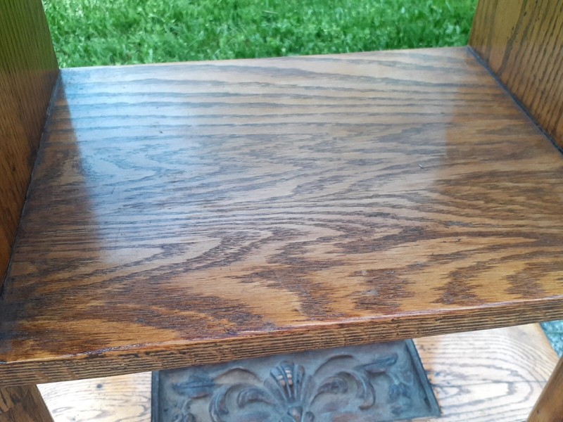 Vanleigh Furniture British Oak Jamestown Lounge Co. Bedside Table gallery