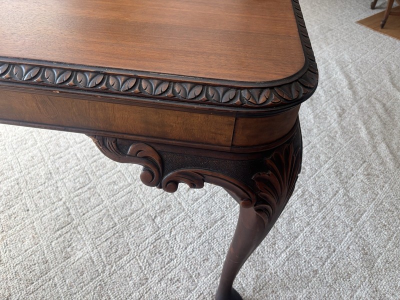 1890’s Mahogany Scalloped Edge Dining Room Table gallery