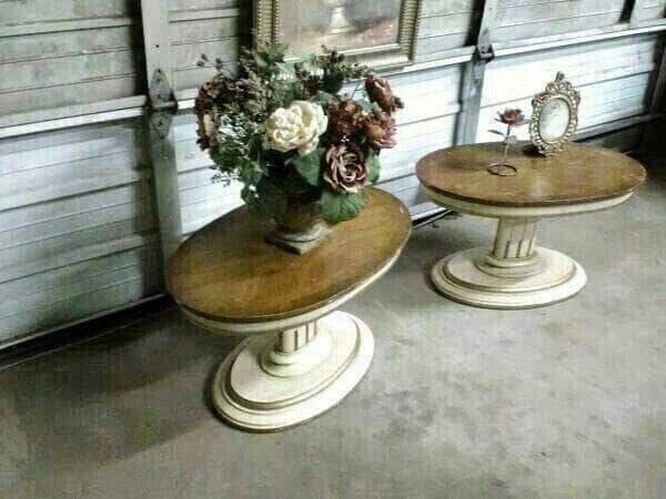 Walnut Wood Shabby Chic Oval Stands Pedestal Vtg End Tables Rapids Furniture Co