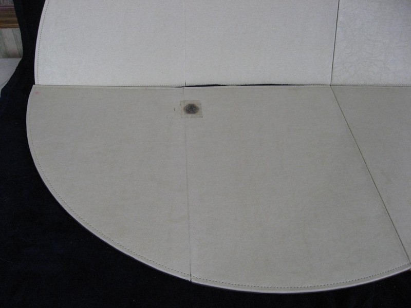Broyhill Brasilia Round Dining Table Protector Pad gallery