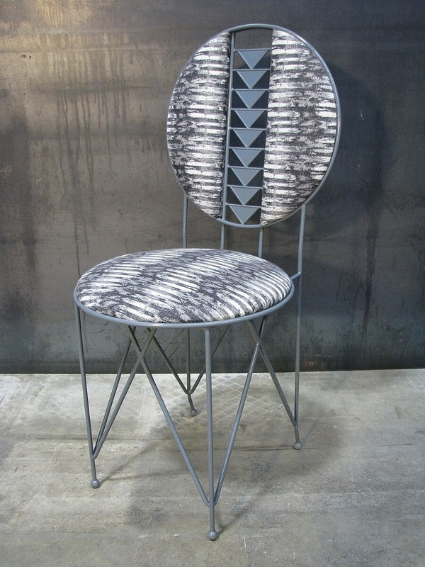 Frank Lloyd Wright Midway Enameled Grey Steel Table & 4 Chairs by Cassina gallery