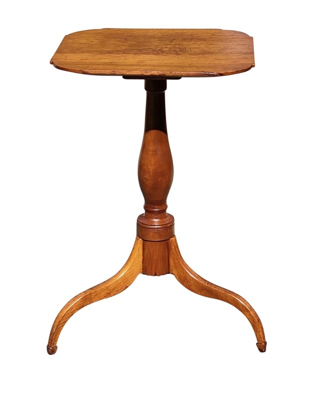 ANTIQUE FEDERAL PERIOD CHERRY CANDLESTAND / END TABLE WITH OVOLO TOP gallery