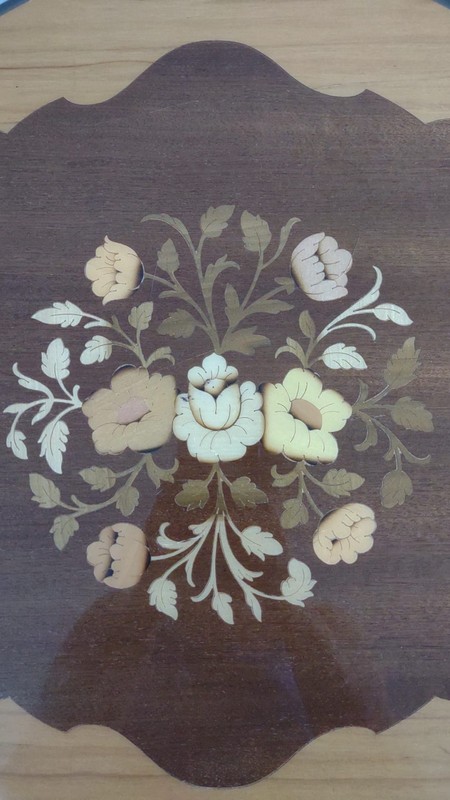 Vintage round Italian coffee table with marquetry inlay gallery
