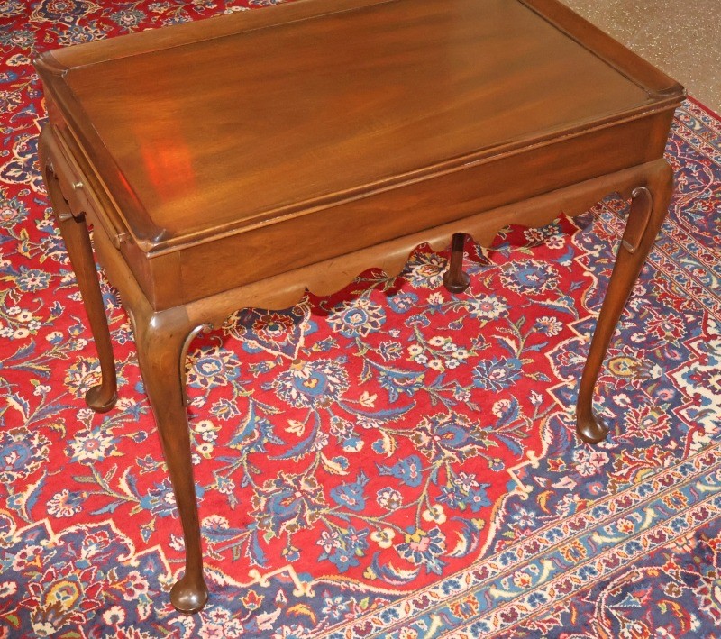 Kittinger Colonial Williamsburg Mahogany Queen Anne Style Tea Table gallery