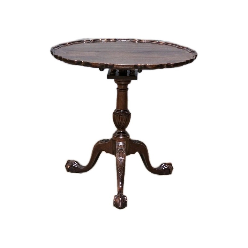 Stickley Carved Chippendale Mahogany Pie Crust Tilt Top Table Claw and Ball Feet