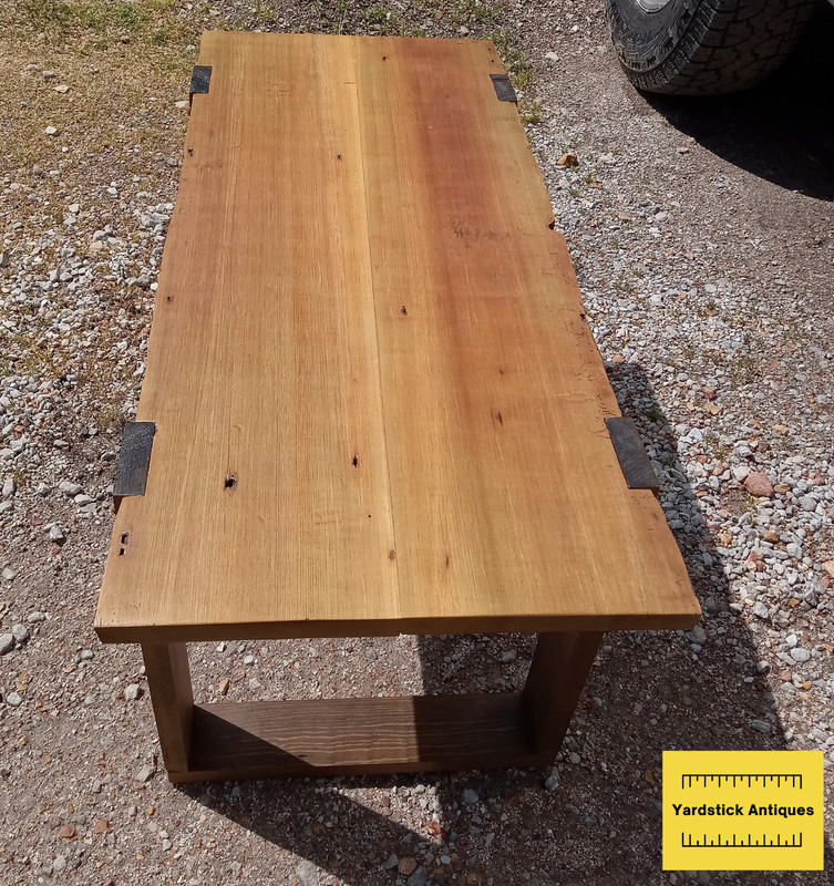 Reclaimed Barn Wood Coffee Table (CT296) gallery