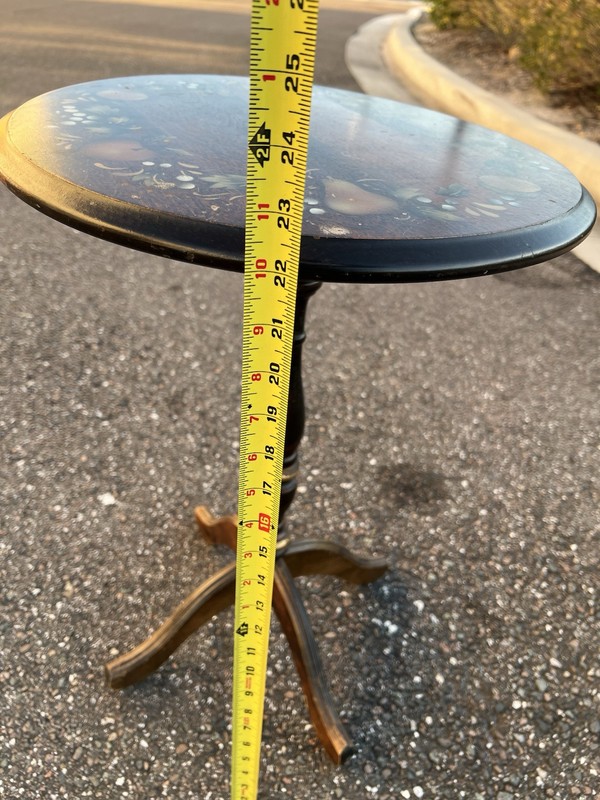 Vintage Round Stencil Flip Tip Top Table Length 22” Free Shipping gallery