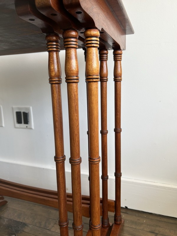 Antique Edwardian Style Mahogany Nesting Stacking Side Tables Set of 3 gallery