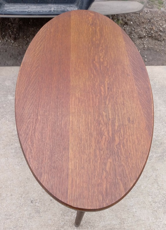 Oval Quartersawn Oak Wicker Entry Table / Parlor Table (ENT6) gallery