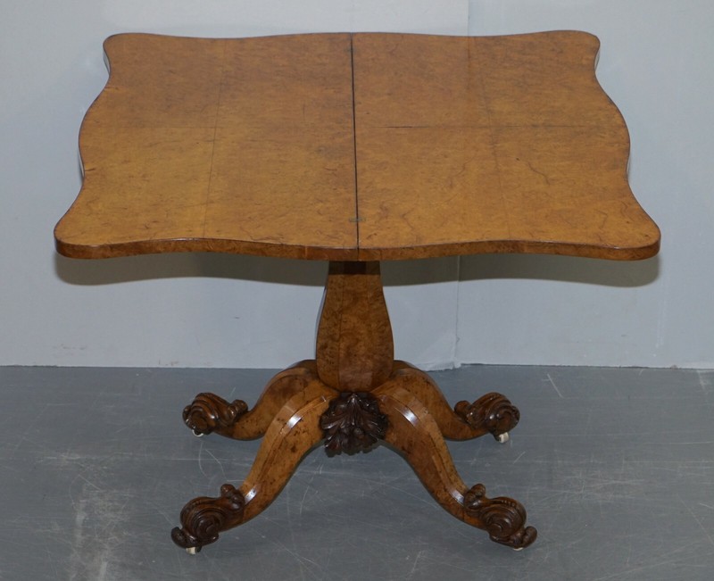 VERY FINE CIRCA 1835 WILLIAM IV ANTIQUE POLLARD OAK FOLDING CARD PEDESTAL TABLE gallery