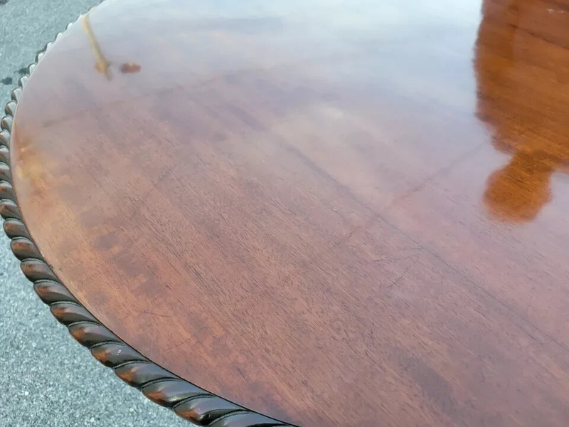 19th Century American Federal Solid Mahogany Center Table (1830-1840) - Antique gallery