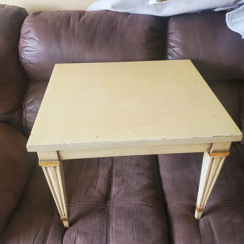 W.A. Berkey & Widdicomb yellow mid century Lewie XVI style side table gallery