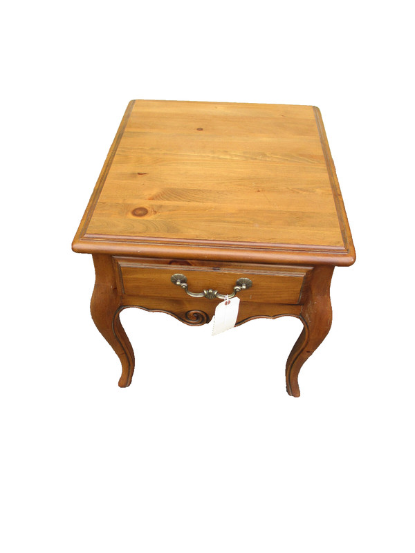 59737 ETHAN ALLEN Pine Lamp Table Stand Nightstand gallery