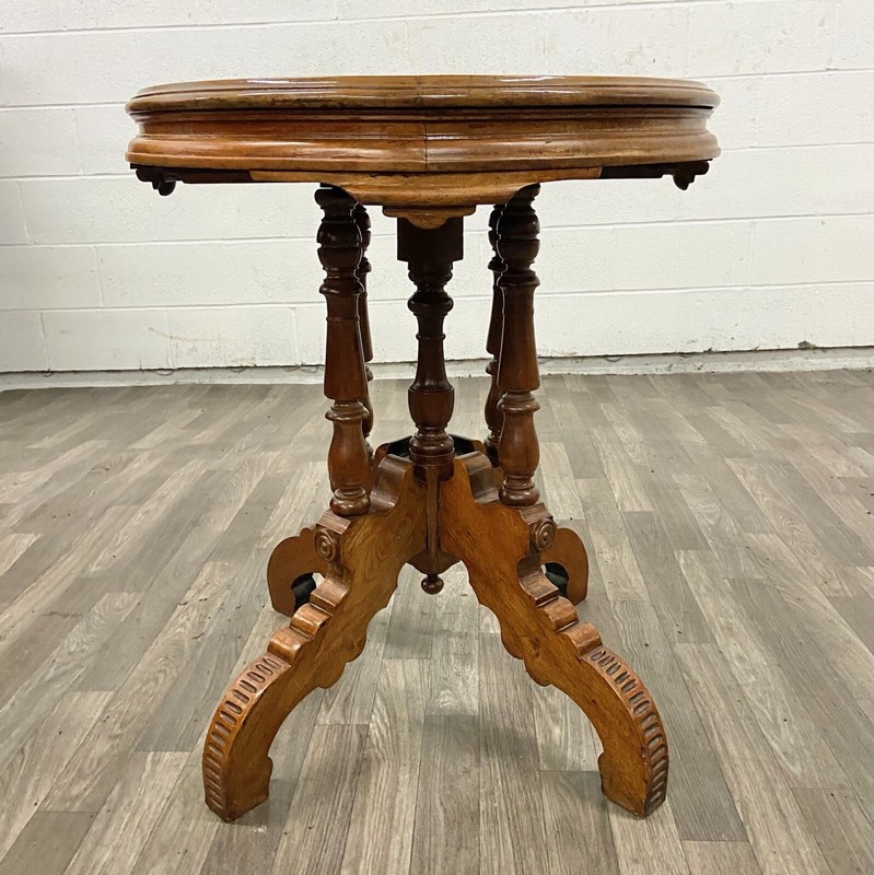Antique Victorian Style Oval Parlor Table Accent Table gallery