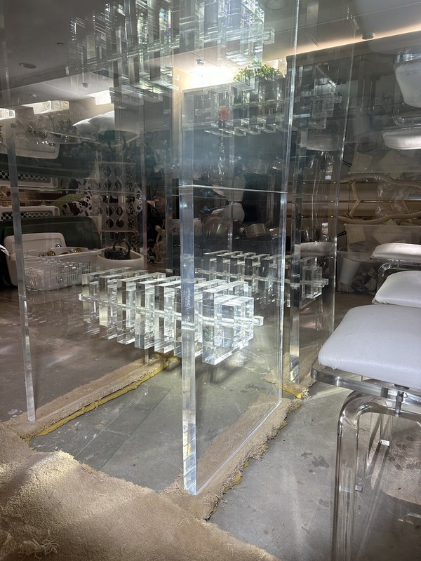 VINTAGE LUCITE BASE & MASSIVE GLASS TOP DINING SET! Priced To Sell! USA Made. gallery