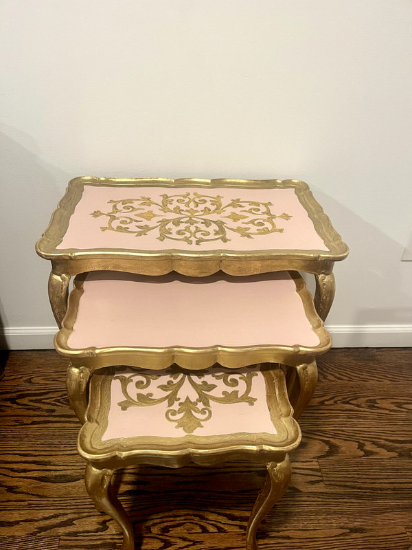 Vintage Gold and Pin Italian Florentine Antique Nesting Tables Set of Three gallery