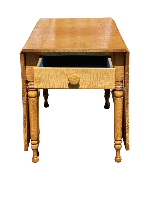 FEDERAL STYLE TIGER MAPLE GATELEG DINING TABLE WITH BOLD GRAIN AND LARGE DRAWER gallery