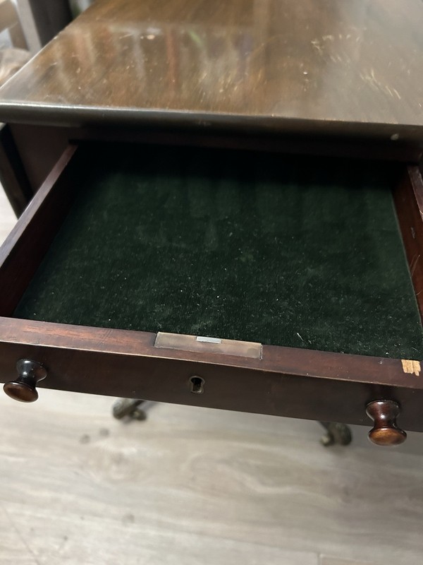 Antique William IV style Drop-Leaf Work Table Flame Mahogany, circa 19th Century gallery