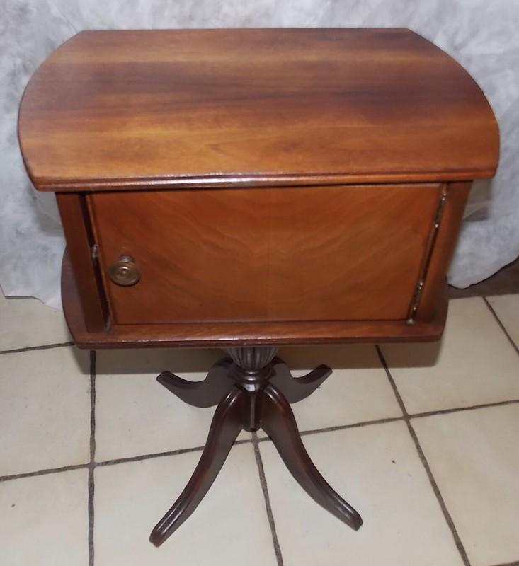 Mahogany Mid Century Smoke Stand (RP-(SS-16)