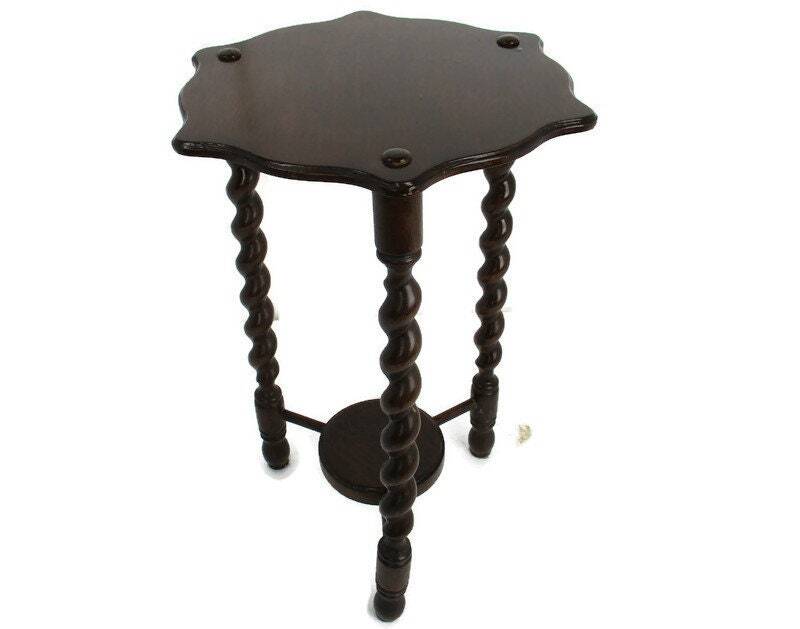 Barley Twist Tripod Side Display Table Pedestal Plant Bonsai Stand Country Barn
