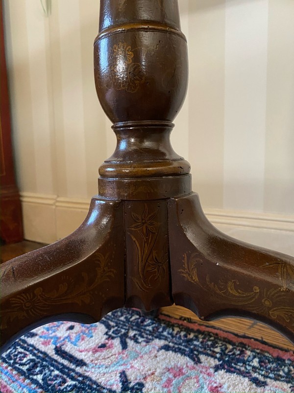 Queen Anne Style Round Tray-Top Table gallery