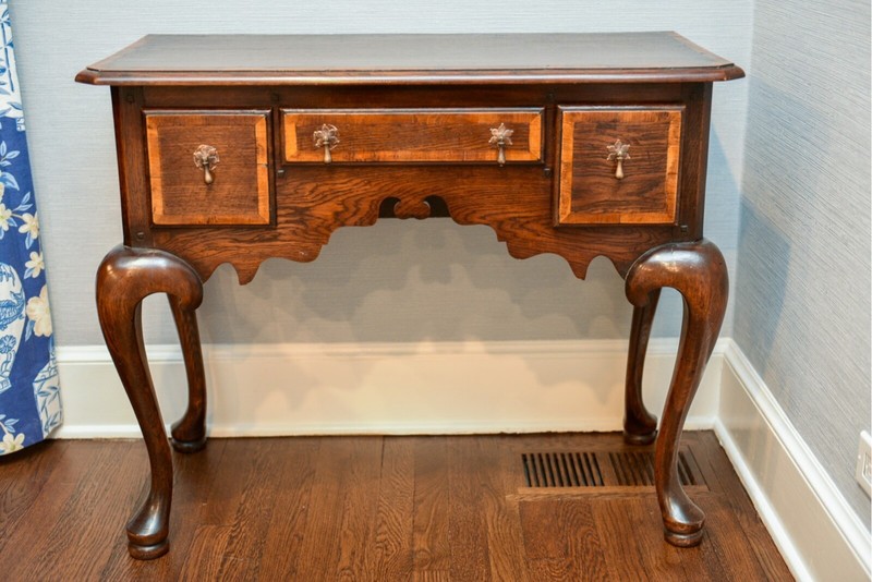 19th Century English Walnut Queen Anne Lowboy With Banded Satinwood Inlay gallery