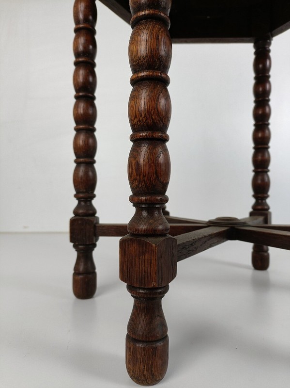 Antique Coffee Side Occasional Table Bobbin Legs Barn Farmhouse style gorgeous gallery