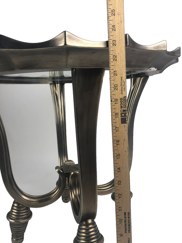 Late 20th Century Bernhardt Brass and Glass Mid-Century Modern Style Side Table gallery