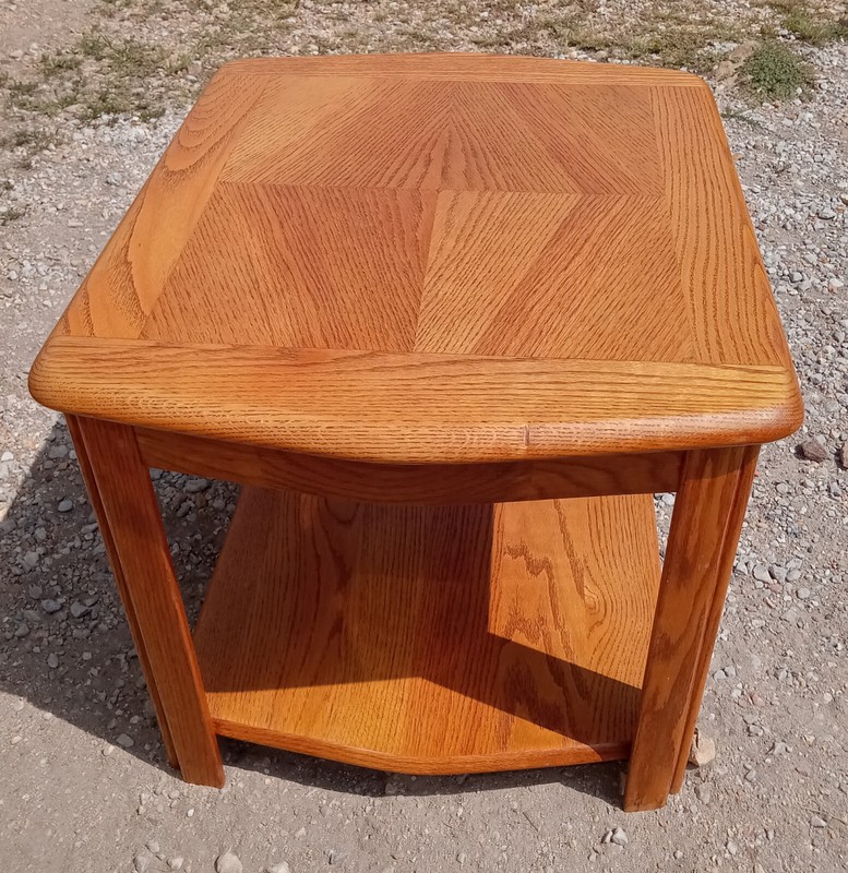 Mid Century Oak Mersman End Table / Side Table (RP) (ET491) gallery
