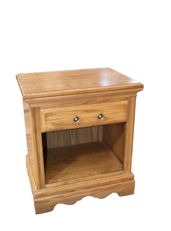 Vintage Oak Bedroom Nightstand or End Side Table, American Drew Furniture